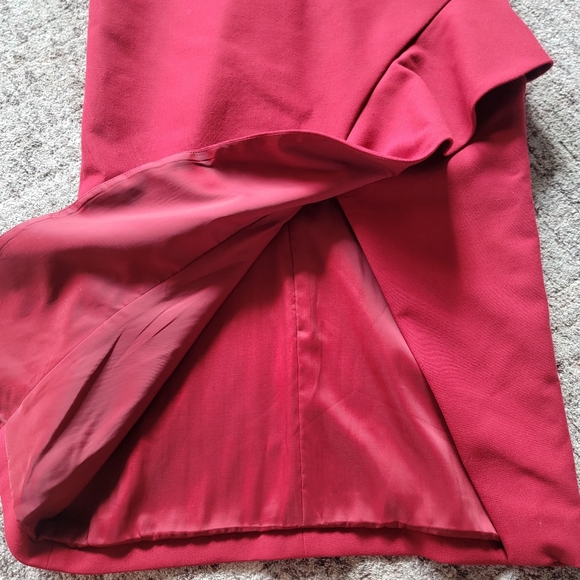 cinq a sept Piper Dress In Pomegranate Red Ruffle Front Slit Asymmetrical Midi 4 - Picture 5 of 11